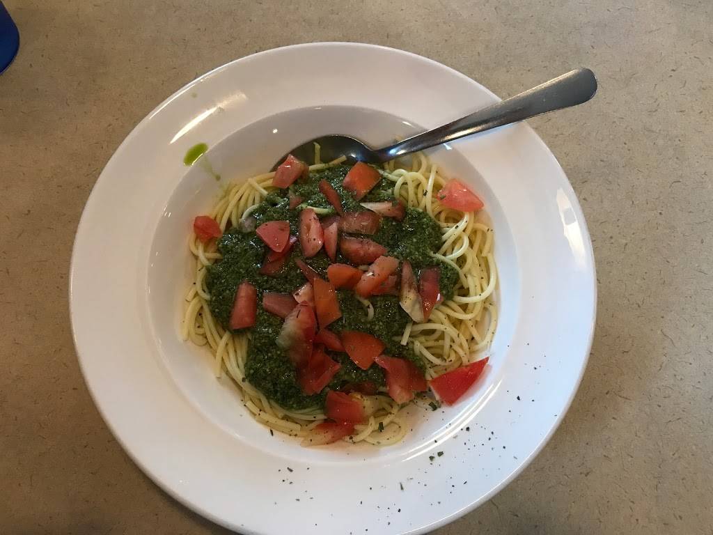 Georges Vineyard | restaurant | 1160 MN-3, Northfield, MN 55057, USA | 5076450100 OR +1 507-645-0100