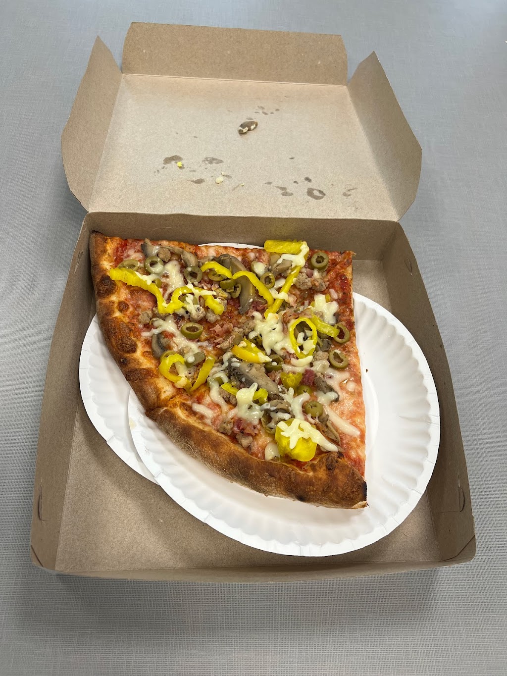 Papas Pizza Pensacola Downtown | restaurant | 18 E Garden St, Pensacola, FL 32502, USA | 8502850943 OR +1 850-285-0943