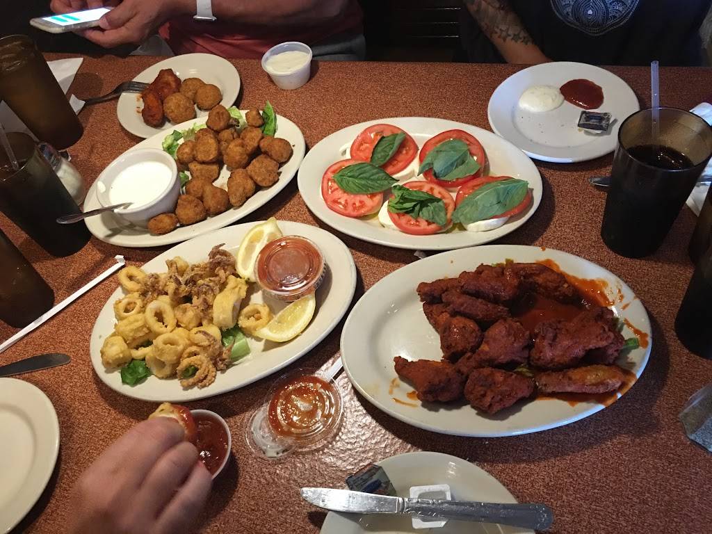 Julliannis Pizza | meal delivery | 7239 W College Dr, Palos Heights, IL 60463, USA | 7083614222 OR +1 708-361-4222