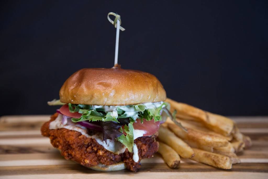 Observatory | restaurant | 1385 Woodroffe Ave A170, Nepean, ON K2G 1V8, Canada | 61372747236017 OR +1 613-727-4723 ext. 6017