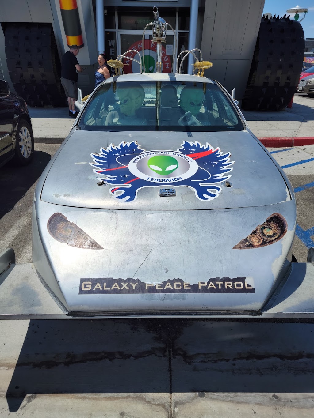 Jack in the Box | restaurant | 72358 Baker Blvd, Baker, CA 92309, USA | 7607334814 OR +1 760-733-4814