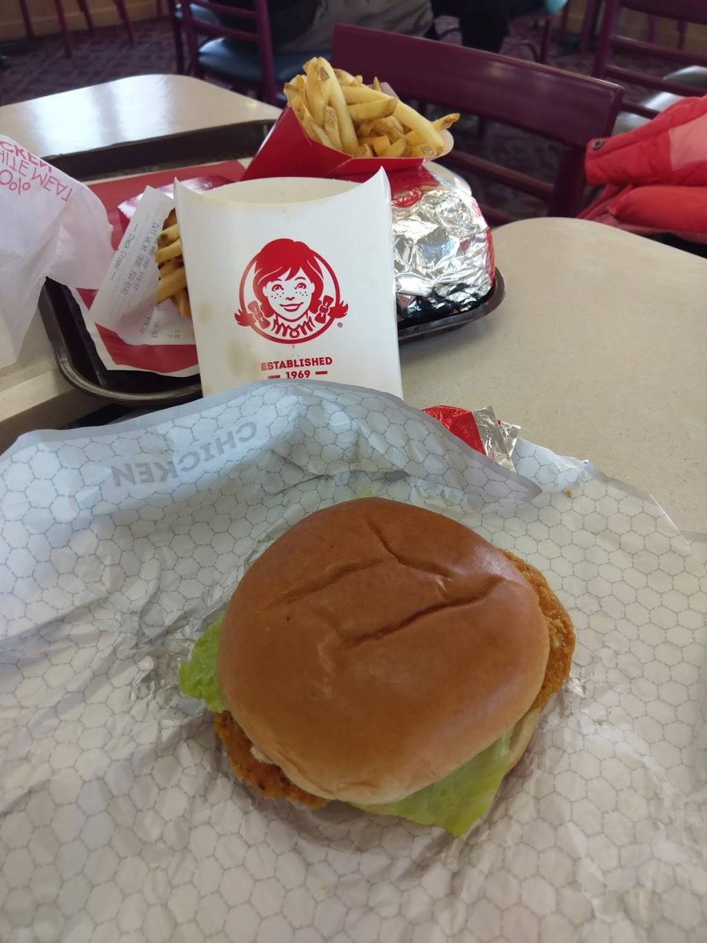 Wendys | restaurant | 4400 W Sahara Ave, Las Vegas, NV 89102, USA | 7028738795 OR +1 702-873-8795