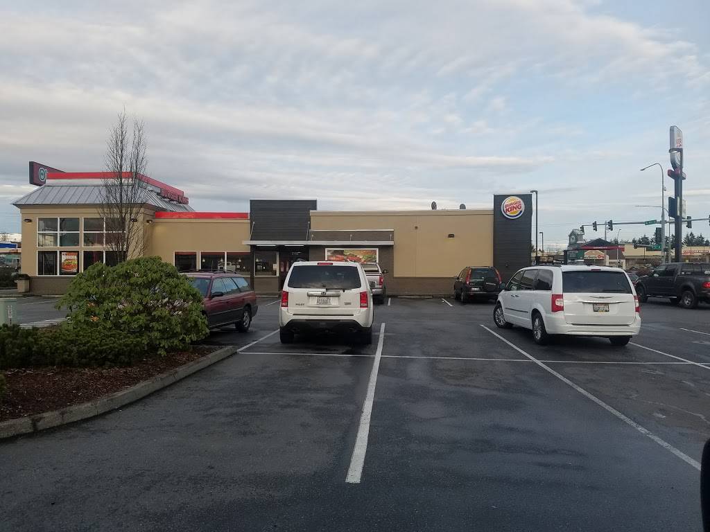 Burger King | restaurant | 715 91st Ave NE, Lake Stevens, WA 98258, USA | 4253342353 OR +1 425-334-2353