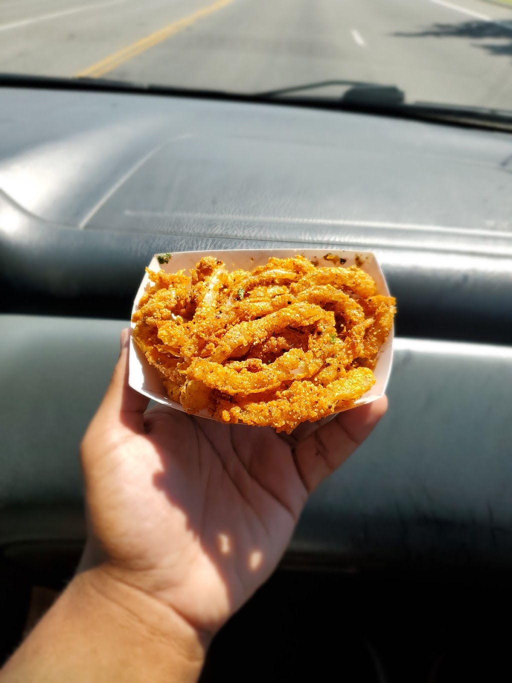 Mission Burgers & Chicken | restaurant | 900 S Wenatchee Ave, Wenatchee, WA 98801, USA | 5096653622 OR +1 509-665-3622