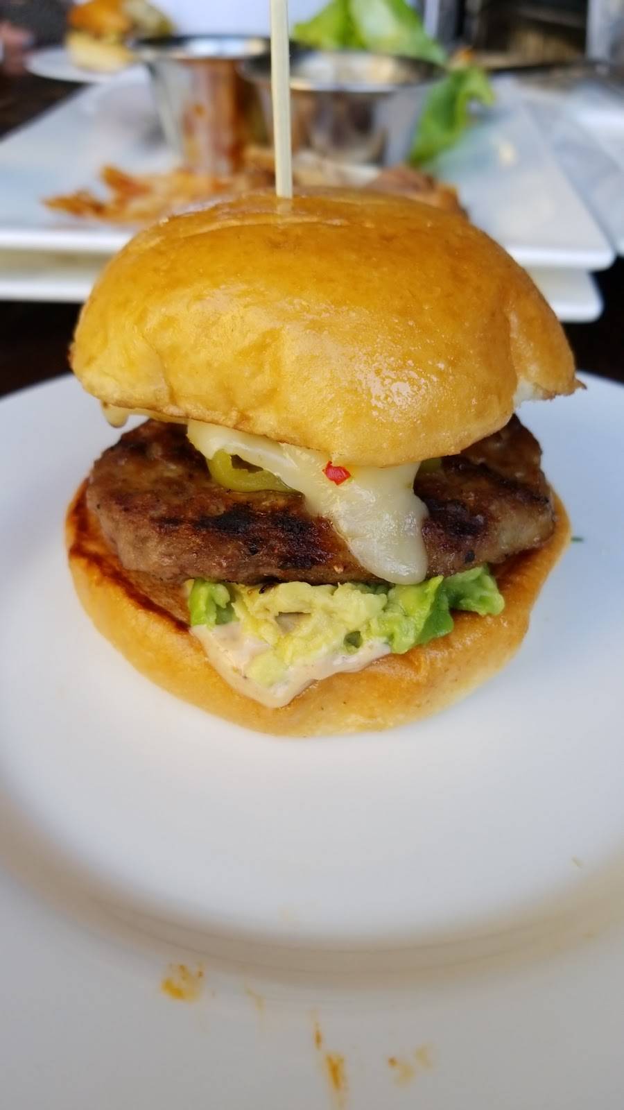 The Point Patio Bar & Bistro | restaurant | 2940 E Nees Ave #107, Fresno, CA 93720, USA | 5597654397 OR +1 559-765-4397