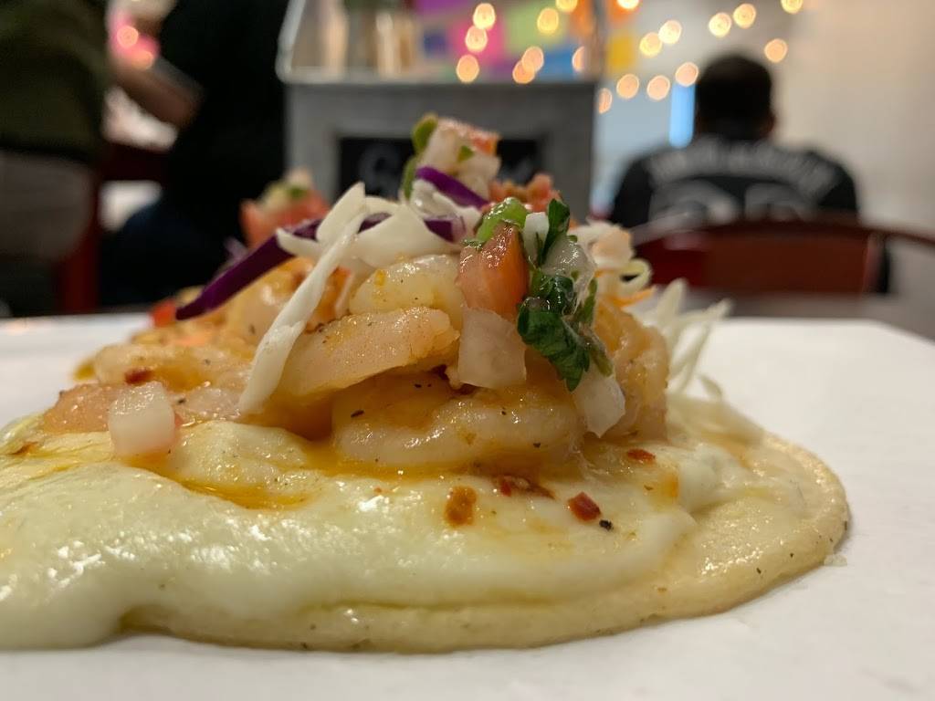 Santo Taco | restaurant | 910 900 W, Salt Lake City, UT 84116, USA | 8018934000 OR +1 801-893-4000