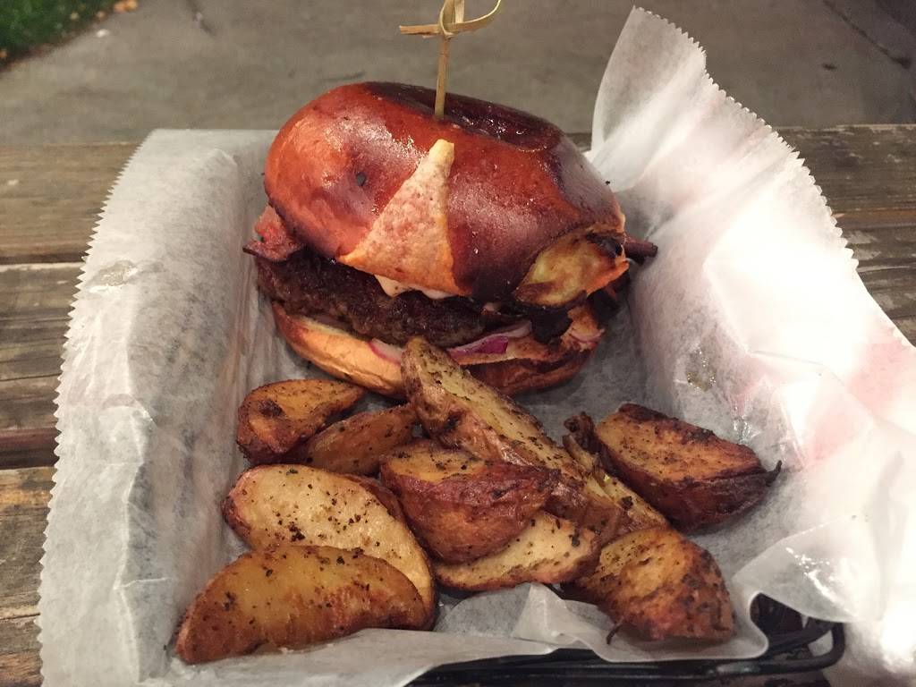 Hudson Social | restaurant | Dobbs Ferry RR Station, 11 Station Plaza, Dobbs Ferry, NY 10522, USA | 9144783634 OR +1 914-478-3634