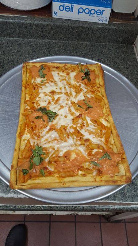 Locust Valley Pizza Cafe | restaurant | 192 Forest Ave, Locust Valley, NY 11560, USA | 5166763370 OR +1 516-676-3370