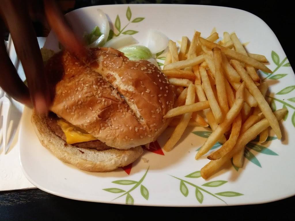 Tidewater Seafood | restaurant | 7483 Tidewater Dr, Norfolk, VA 23505, USA | 7575878888 OR +1 757-587-8888