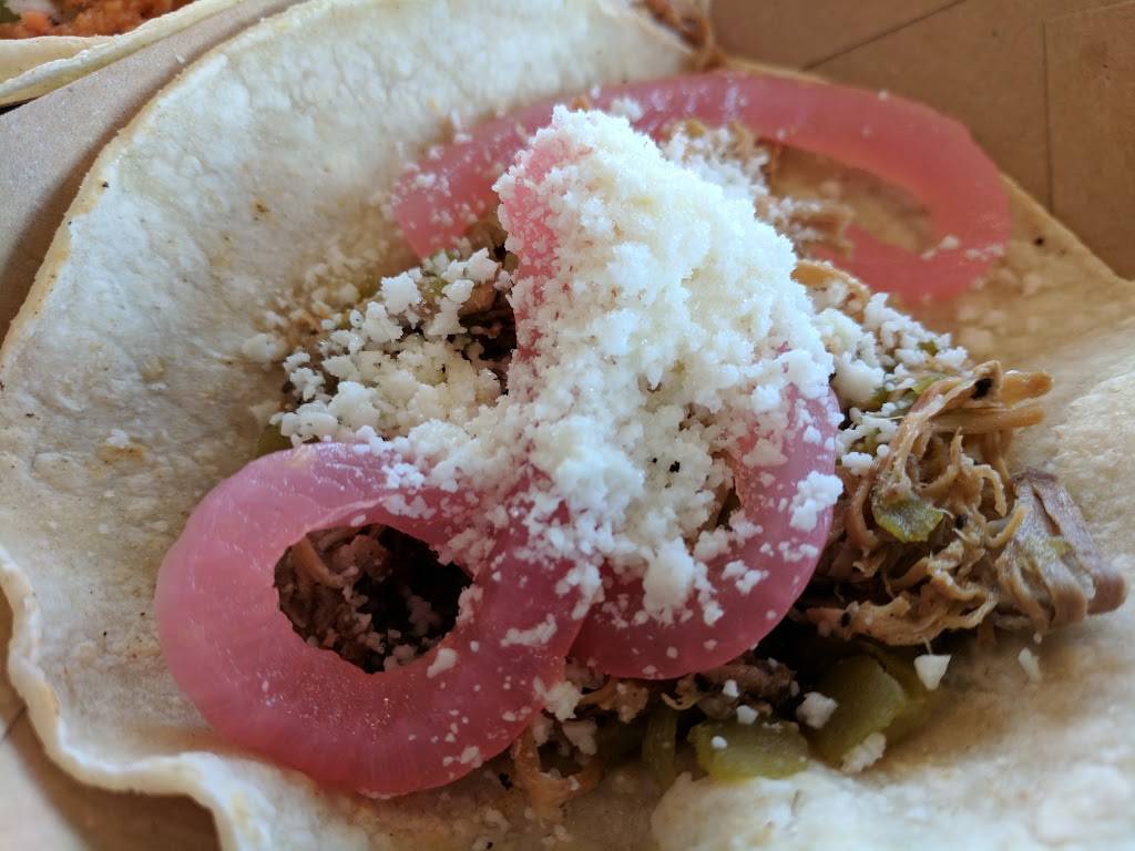 R Taco | restaurant | 1520 E Debbie Ln, Mansfield, TX 76063, USA | 6825181539 OR +1 682-518-1539