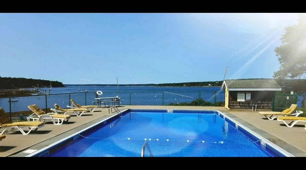 Smuggler’s Cove Inn | restaurant | 727 Ocean Point Rd, East Boothbay, ME 04544, USA | 2076332800 OR +1 207-633-2800