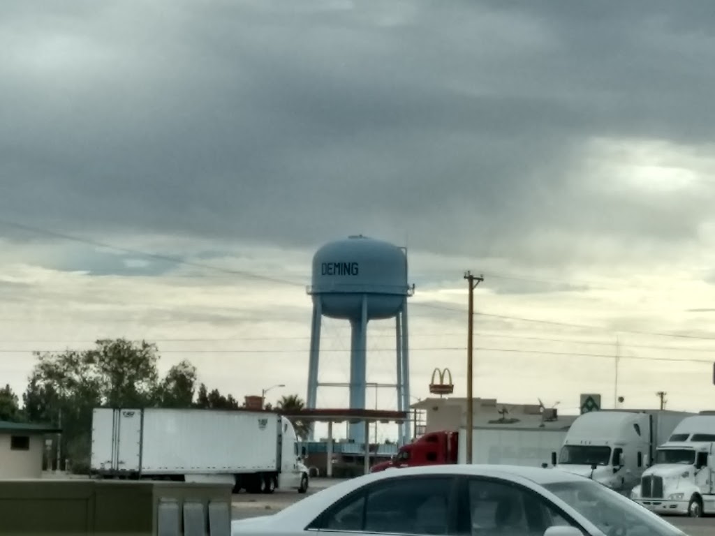 Deming Truck Stop | restaurant | 1310 W Spruce St, Deming, NM 88030, USA | 5755447373 OR +1 575-544-7373