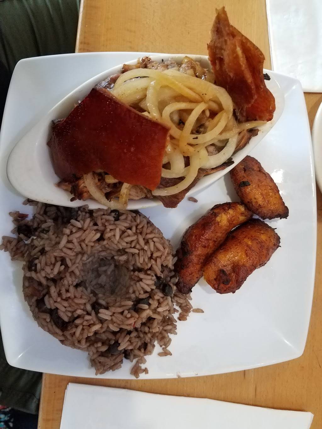 Pedritos Cafe | restaurant | 6941 SW 196th Ave, Southwest Ranches, FL 33332, USA | 9542520495 OR +1 954-252-0495