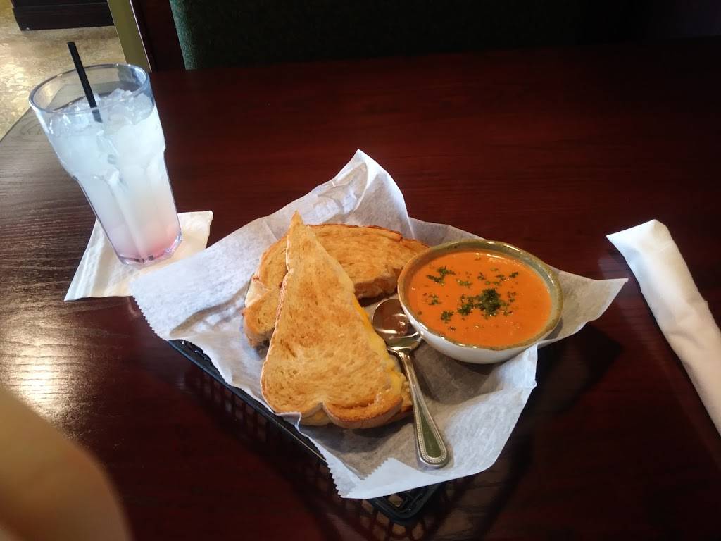 Pastors Place | restaurant | 1533 W Dupont Rd, Fort Wayne, IN 46825, USA | 2604890007 OR +1 260-489-0007