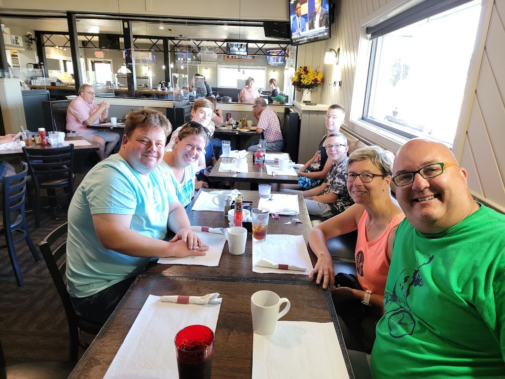 Cast Iron Kitchen of TC South | restaurant | 273 US-31, Traverse City, MI 49685, USA | 2316424776 OR +1 231-642-4776