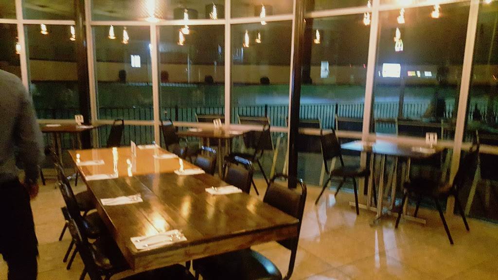 Hungry Eyes | restaurant | 5601 Basswood Blvd #197, Fort Worth, TX 76137, USA | 8174793605 OR +1 817-479-3605