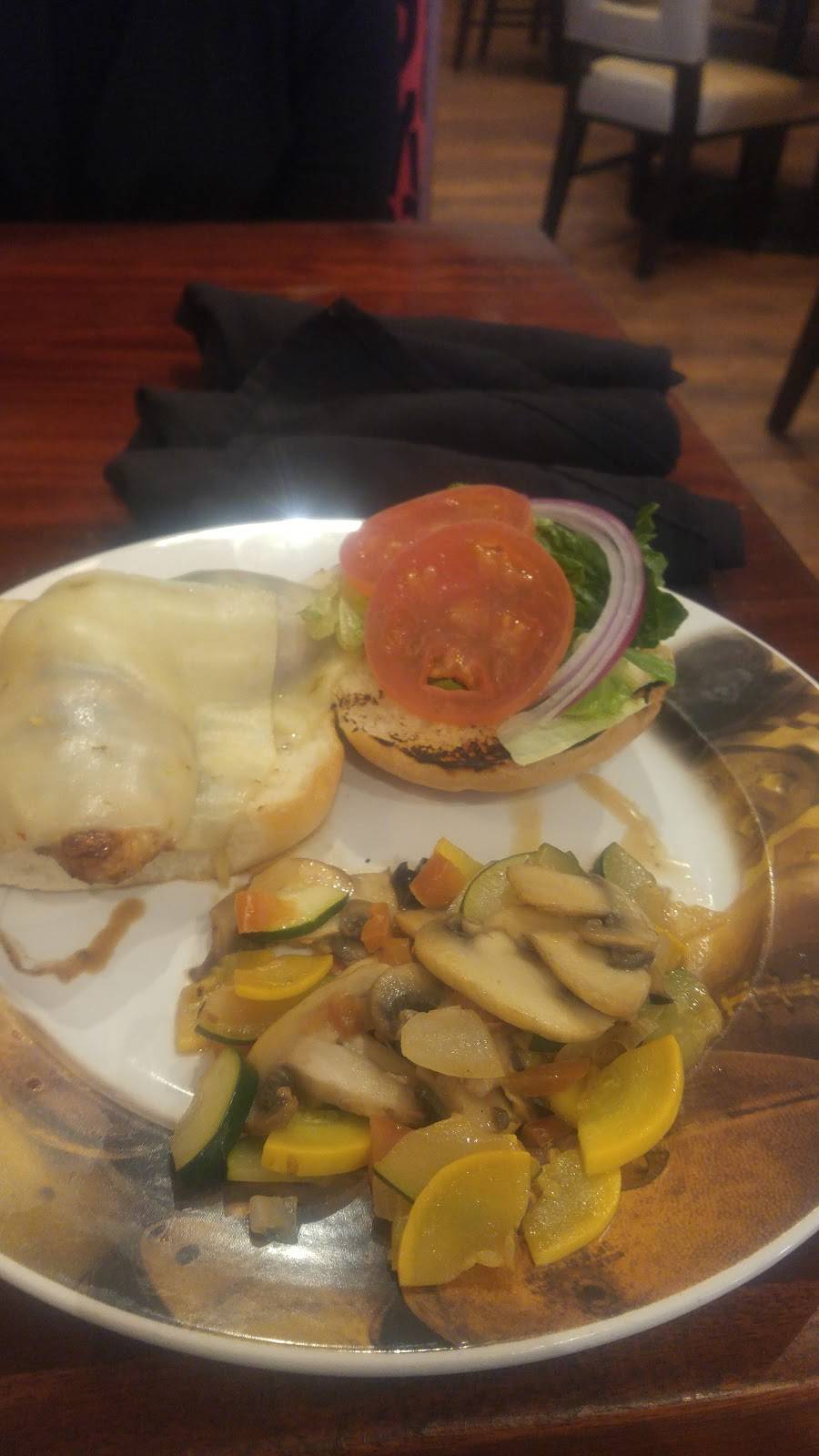 Sporting News Grill | restaurant | 4848 Constitution Ave, Baton Rouge, LA 70808, USA | 2256365347 OR +1 225-636-5347