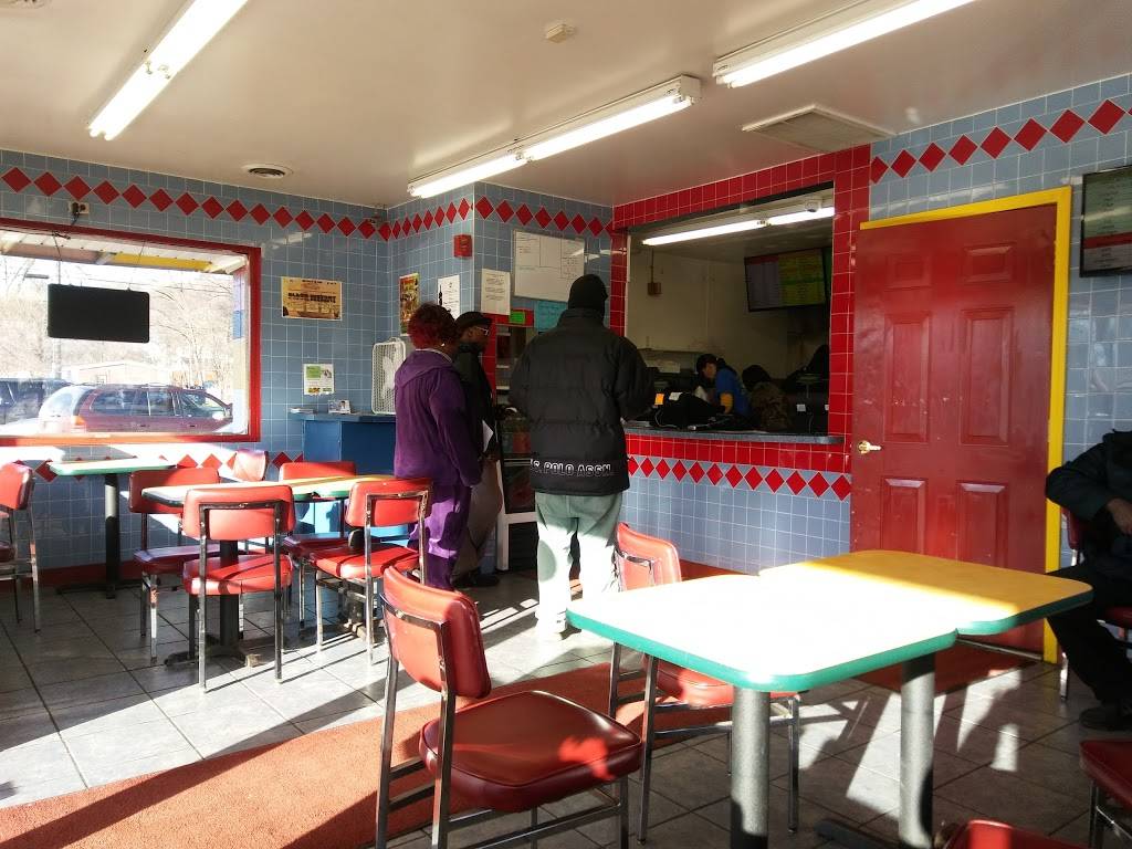 Fish Express | restaurant | 620 Riverview Dr, Kalamazoo, MI 49048, USA | 2693495000 OR +1 269-349-5000