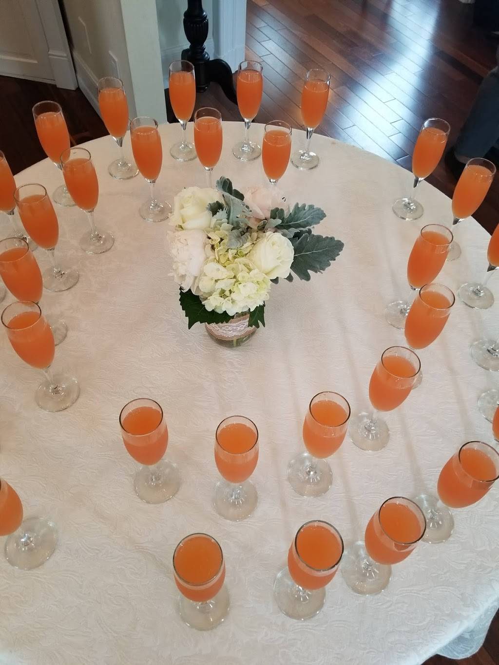 Tiffany Juliet House | restaurant | 82 Naubuc Ave, Glastonbury, CT 06033, USA | 8606331285 OR +1 860-633-1285