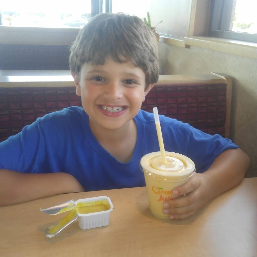 Dairy Queen Grill & Chill | restaurant | 6120 Atlanta Hwy, Montgomery, AL 36117, USA | 3342449490 OR +1 334-244-9490