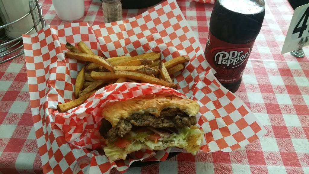 Kountry Kitchen | restaurant | 109 W Moore Ave, Terrell, TX 75160, USA | 9725632176 OR +1 972-563-2176