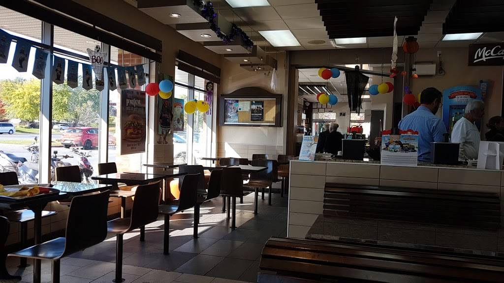 McDonalds | cafe | 4016 Boulevard Saint-Joseph, Drummondville, QC J2B 8K5, Canada | 8194743948 OR +1 819-474-3948