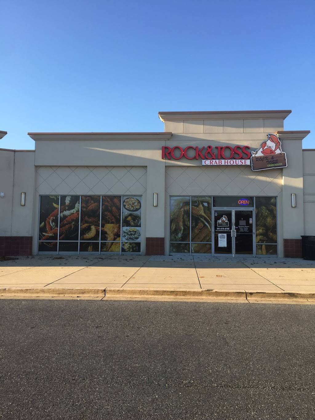 Rock & Toss Crab House | restaurant | 15500 Annapolis Rd STE 115, Bowie, MD 20715, USA | 3016788788 OR +1 301-678-8788
