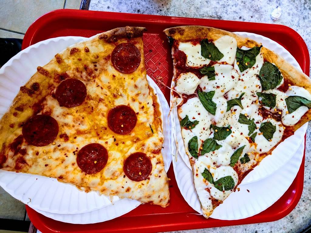 Vitos Pizza | restaurant | 6304 York Rd, Baltimore, MD 21212, USA | 4103238486 OR +1 410-323-8486