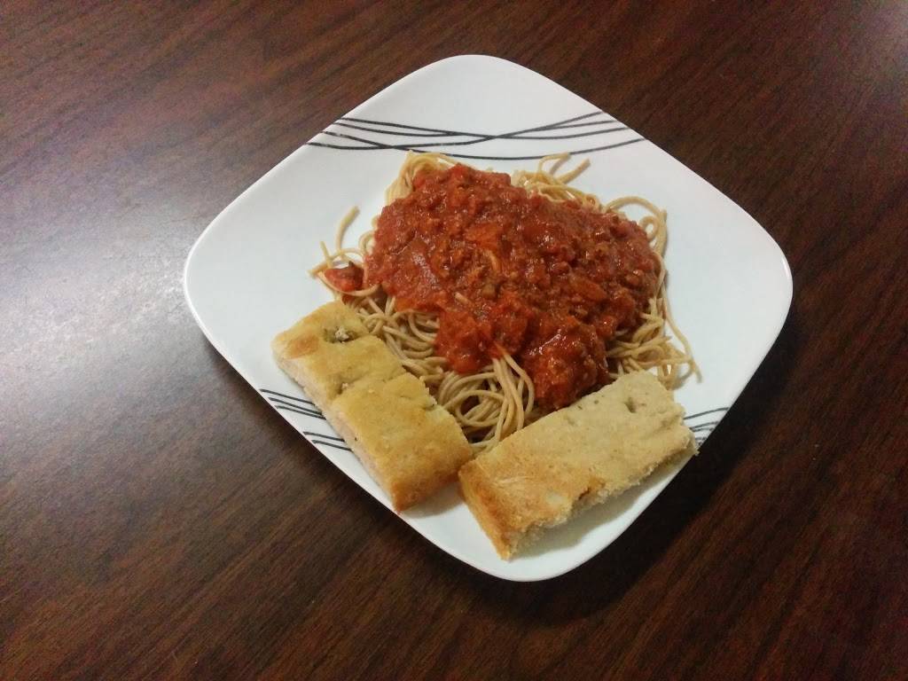 Pizza Plus | restaurant | 5601 109th Ave, Pullman, MI 49450, USA | 2692365590 OR +1 269-236-5590