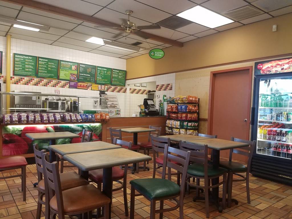 Subway | restaurant | 100 S Central Expressway, Richardson Heights Center Suite 64, Richardson, TX 75080, USA | 9726449740 OR +1 972-644-9740