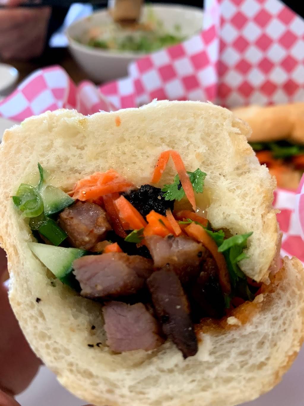 Gia Dinh Pho and Vietnamese Cuisine | restaurant | Suite #A1, 549 W International Airport Rd, Anchorage, AK 99518, USA | 9072222663 OR +1 907-222-2663