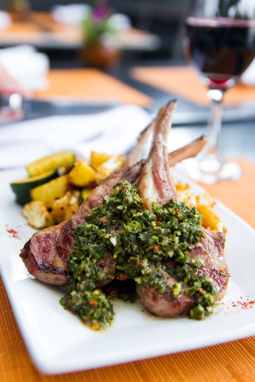 Maro Wood Grill | restaurant | 1915 S Coast Hwy, Laguna Beach, CA 92651, USA | 9497934044 OR +1 949-793-4044