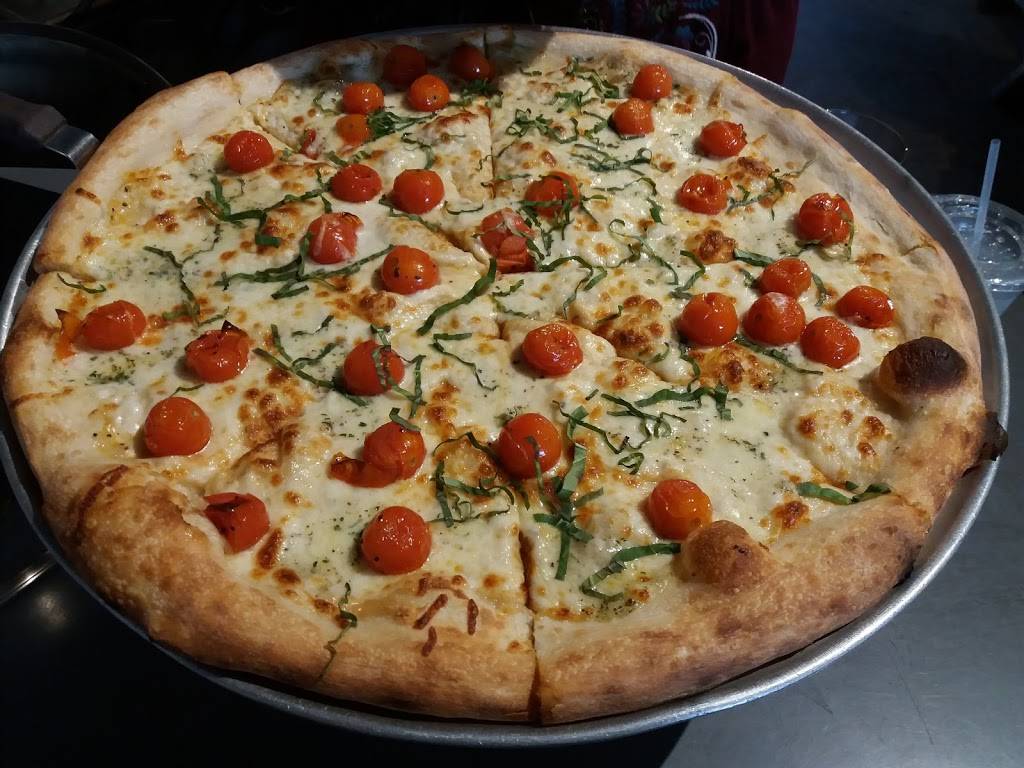 Empire Slice House | restaurant | 1804 NW 16th St, Oklahoma City, OK 73106, USA | 4055571760 OR +1 405-557-1760