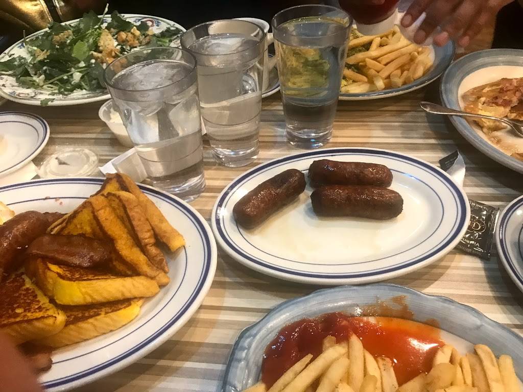 Neptune Diner II | restaurant | 699 Classon Ave, Brooklyn, NY 11238, USA | 7186231111 OR +1 718-623-1111