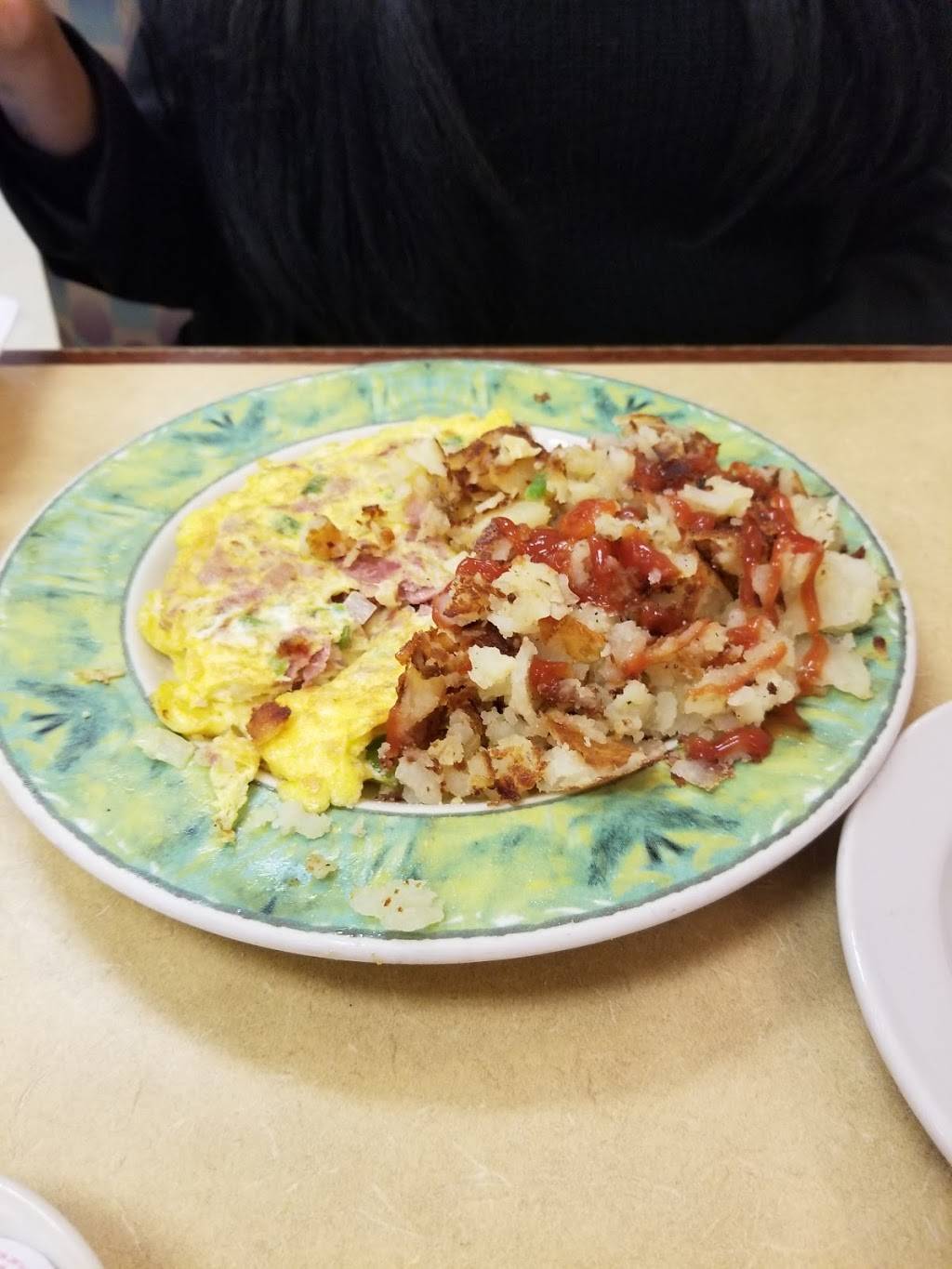 TDs Coney Island | restaurant | 18412 Telegraph Rd C, Romulus, MI 48174, USA | 7349414977 OR +1 734-941-4977