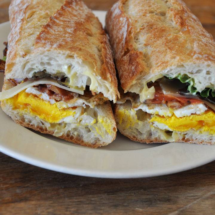 Bizalions Café-Market | cafe | 684 Main St, Great Barrington, MA 01230, USA | 4136449988 OR +1 413-644-9988