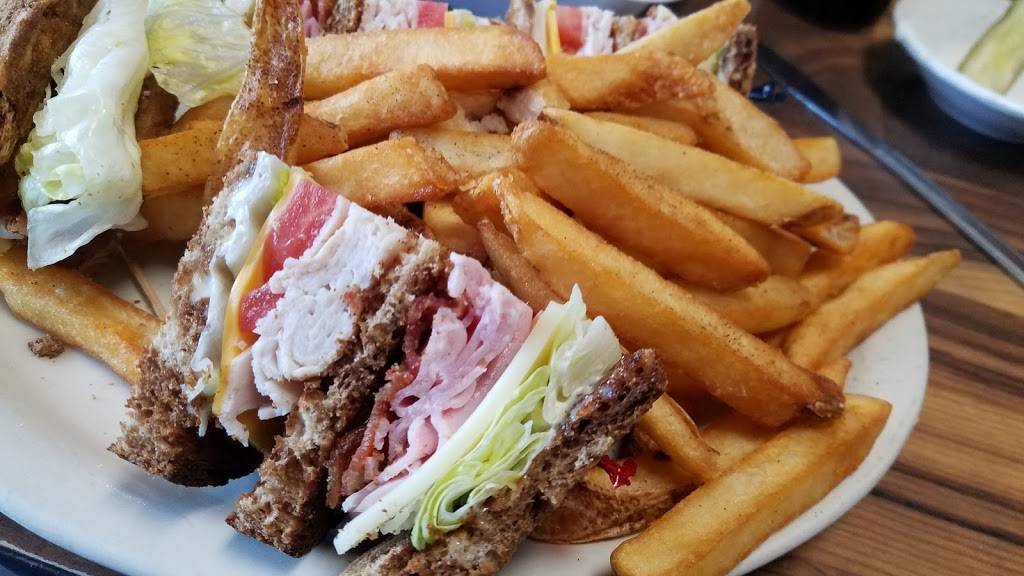 Steer-In | restaurant | 5130 E 10th St, Indianapolis, IN 46219, USA | 3173560996 OR +1 317-356-0996