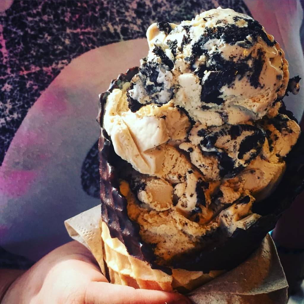 Amaro Bros. Ice Cream | restaurant | 478 Middleboro Ave, East Taunton, MA 02718, USA | 5083860935 OR +1 508-386-0935