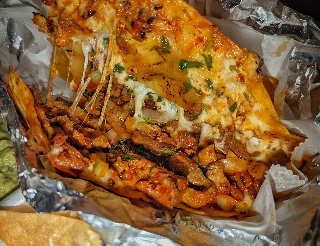 Mexican Grill La Guera 2 | restaurant | 2749 N 47th St, Philadelphia, PA 19131, USA | 2154771600 OR +1 215-477-1600