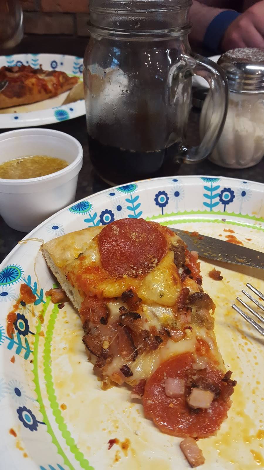 Dough Girls Pizza | restaurant | 3003 Kingwood Rd, Rockwood, PA 15557, USA | 8149261010 OR +1 814-926-1010