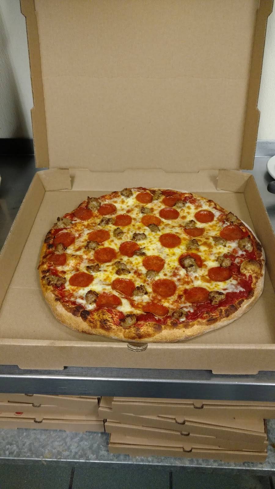 Papa Picciones Of Ravenna | restaurant | 12432 Stafford St, Ravenna, MI 49451, USA | 6164309349 OR +1 616-430-9349