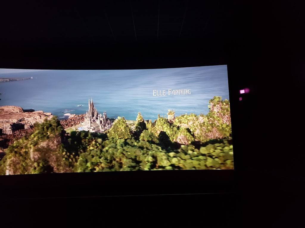 Cinemark Christiana and XD | meal takeaway | Christiana, 1200 Christiana Mall, Newark, DE 19702, USA | 3027372602 OR +1 302-737-2602