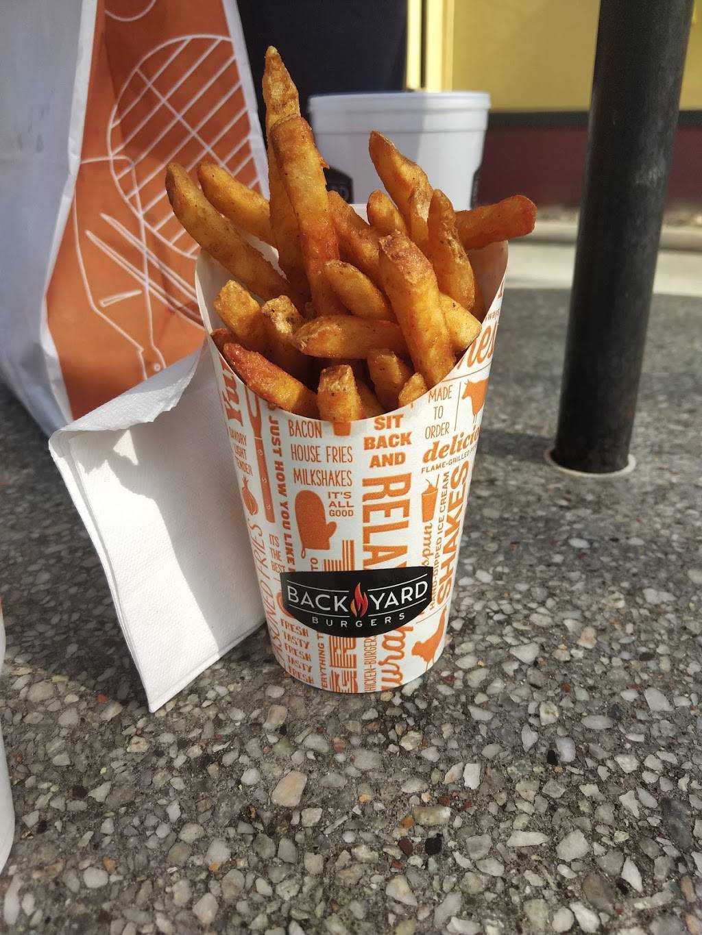 Back Yard Burgers | restaurant | 290 S State Rd 434, Altamonte Springs, FL 32714, USA | 4078620660 OR +1 407-862-0660