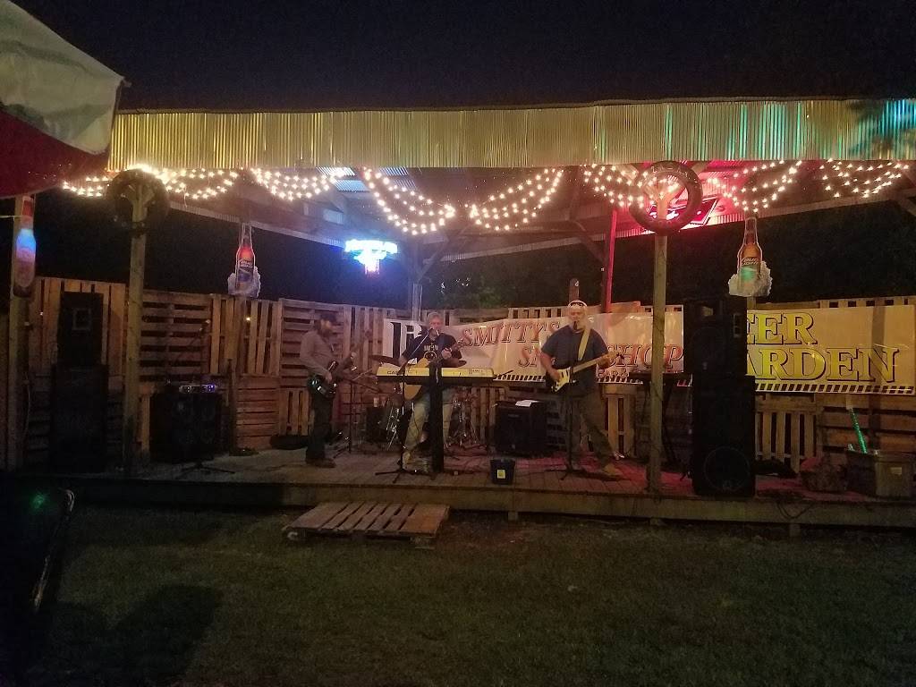 Snack Shop | restaurant | 1215 E Main St, Union City, TN 38261, USA | 7318859013 OR +1 731-885-9013