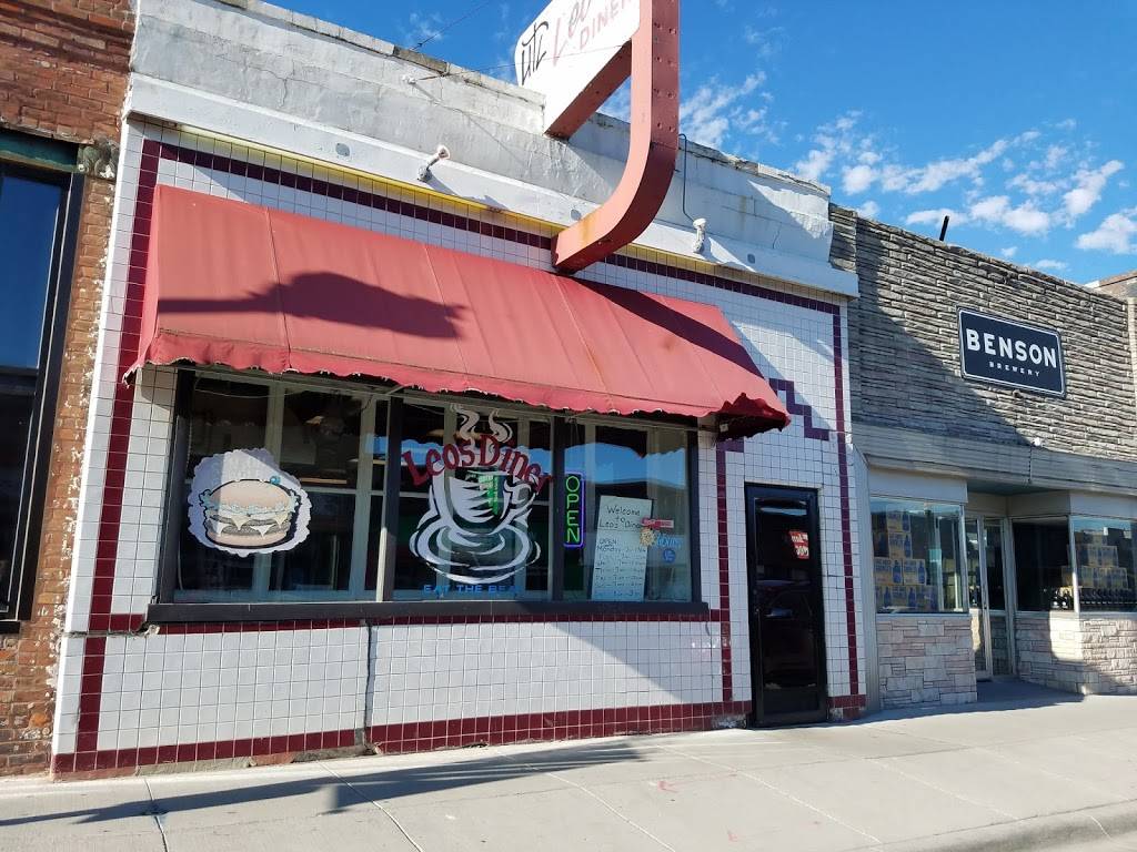 Leos Diner | restaurant | 6055 Maple St, Omaha, NE 68104, USA | 4025532280 OR +1 402-553-2280