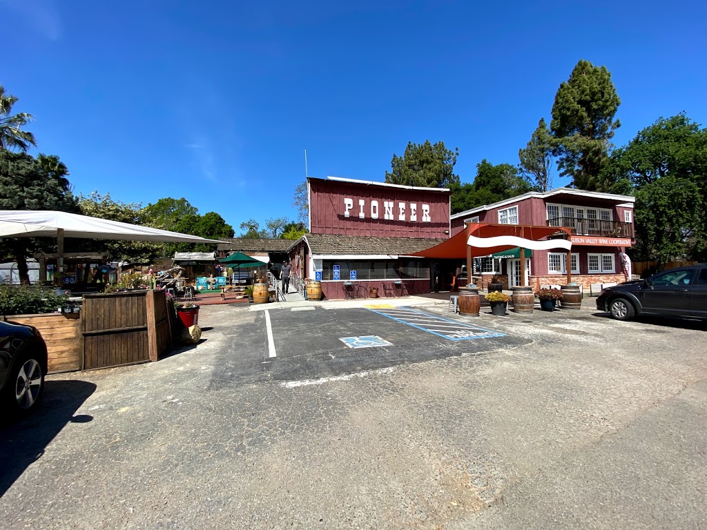 Pioneer Tap Room | restaurant | 4491 Suisun Valley Rd, Fairfield, CA 94534, USA | 7072088408 OR +1 707-208-8408