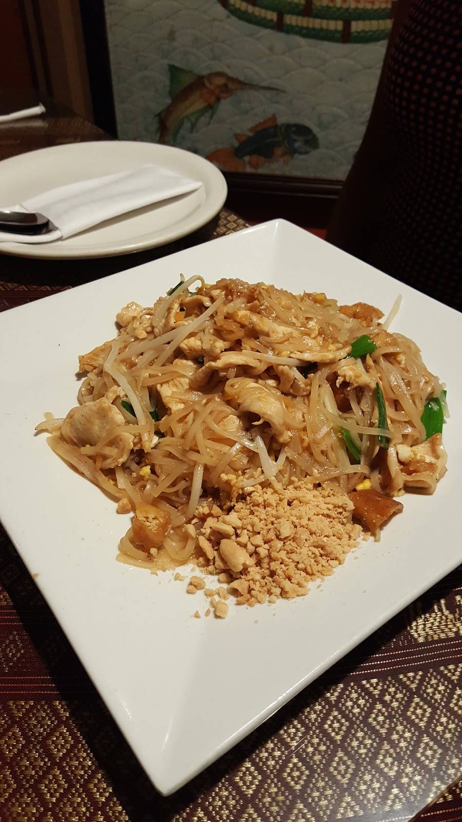 Thai Landing | restaurant | 5507, 1207 N Charles St, Baltimore, MD 21201, USA | 4107271234 OR +1 410-727-1234