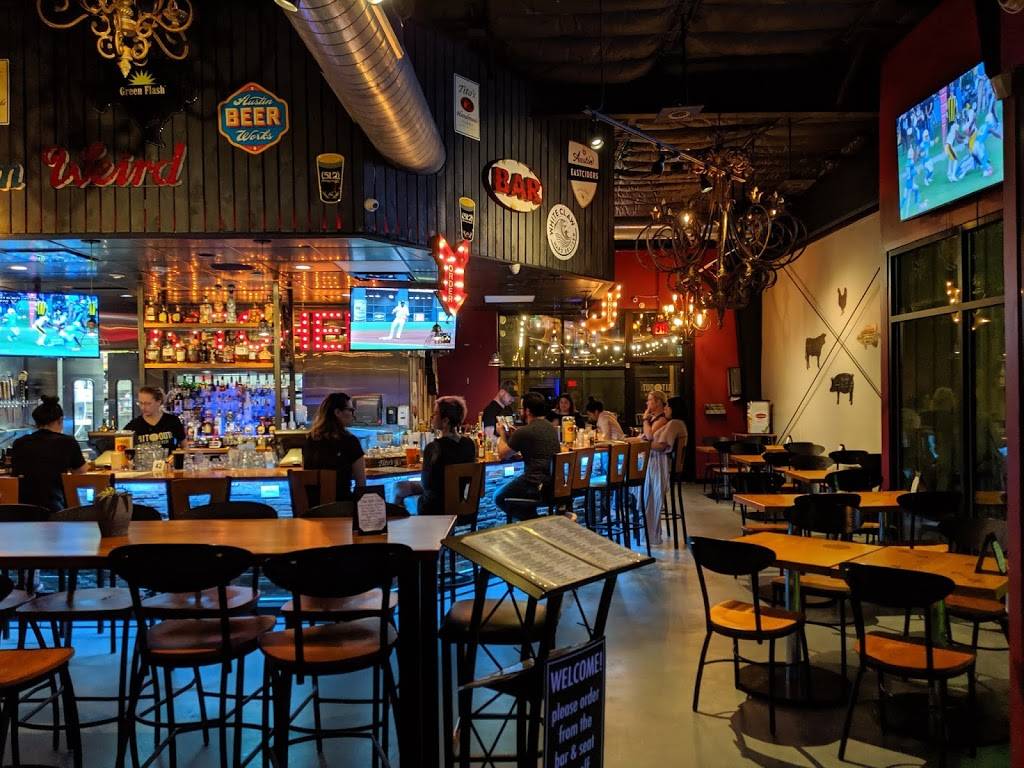 THE GIT OUT BAR AND KITCHEN | restaurant | 4930 S Congress Ave C-304, Austin, TX 78745, USA | 5123557470 OR +1 512-355-7470