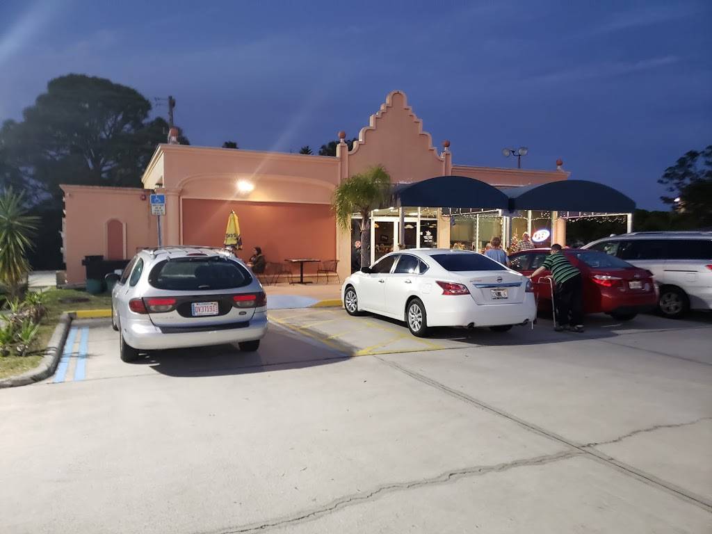 Sharks Fish House Restaurant | restaurant | 14595 Tamiami Trail, North Port, FL 34287, USA | 9414292150 OR +1 941-429-2150