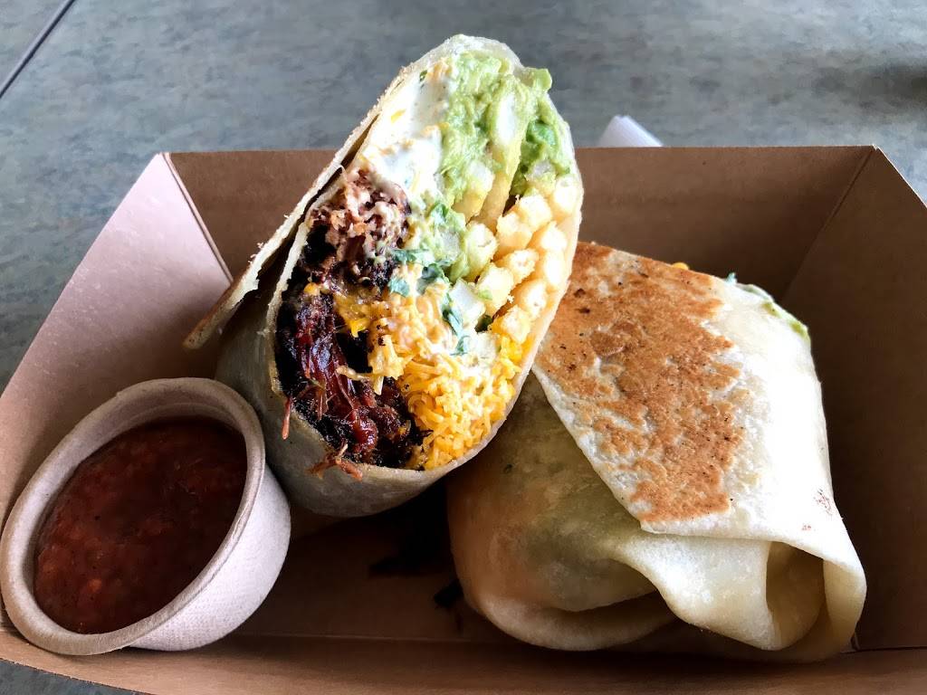 Royal Rooster SD | restaurant | 1717 Quivira Rd, San Diego, CA 92109, USA | 6195429295 OR +1 619-542-9295